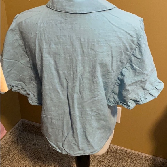 Universal Thread Blouse Size Small - Picture 2 of 3